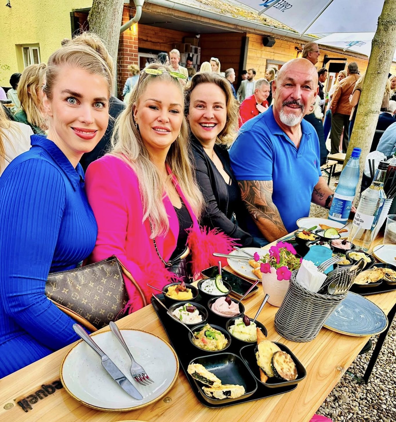TAVERNA INOS Inh. Herr Dogroulaki